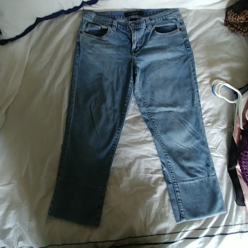 Calvin Klein size 8 Capri